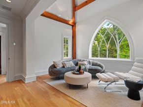 119 Proprietors Crossing, New Canaan CT 06840