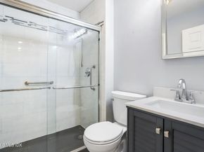 33 Talbot Lane 4, Greenwich CT 06830