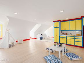 22 Partridge Hill Lane, Greenwich CT 06831