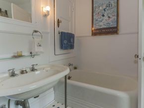 33 Hillside Road, Greenwich CT 06830