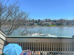 15 River Road 205, Cos Cob CT 06807