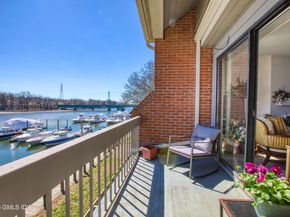 15 River Road 205, Cos Cob CT 06807