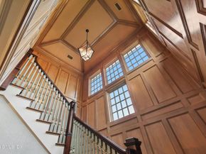 16 Indian Point Lane, Riverside CT 06878