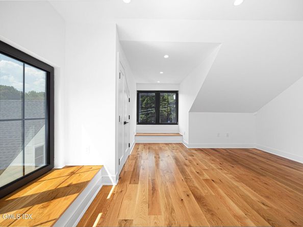 20 Sound Beach Avenue, Old Greenwich CT 06870