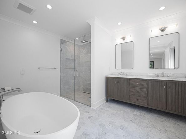 20 Sound Beach Avenue, Old Greenwich CT 06870