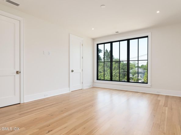 7 Parsonage Road, Greenwich CT 06830