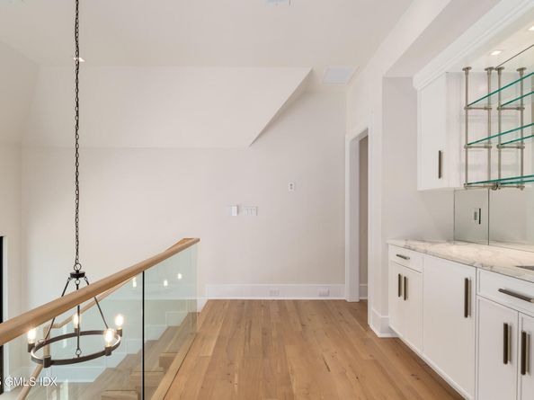 7 Parsonage Road, Greenwich CT 06830
