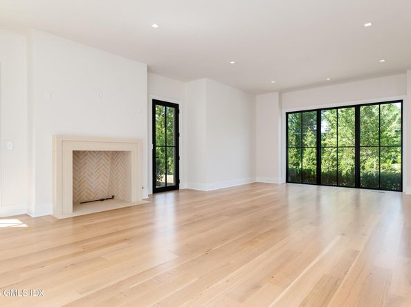 7 Parsonage Road, Greenwich CT 06830