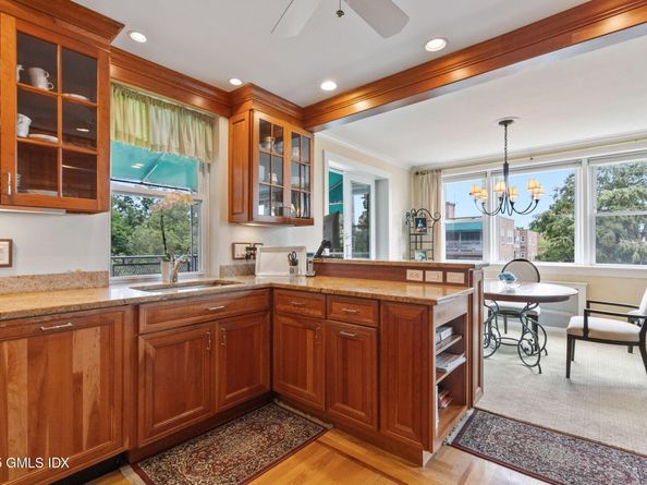 4 Putnam Hill 4G, Greenwich CT 06830
