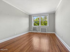 4 Putnam Hill 4G, Greenwich CT 06830