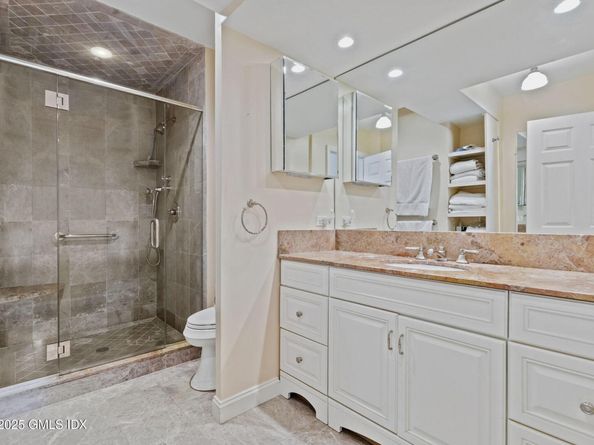 4 Putnam Hill 4G, Greenwich CT 06830