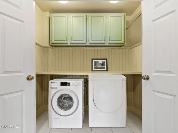 4 Putnam Hill 4G, Greenwich CT 06830