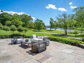 33 Meadow Wood Drive, Greenwich CT 06830