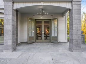 16 N Martin Dale, Greenwich CT 06830