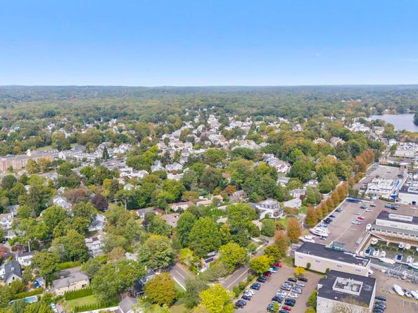 42 Mead Avenue, Cos Cob CT 06807