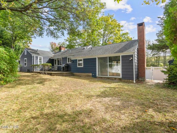 42 Mead Avenue, Cos Cob CT 06807