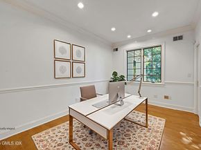 39 Running Brook Lane, New Canaan CT 06840