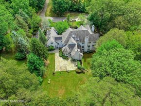 39 Running Brook Lane, New Canaan CT 06840