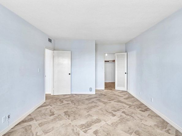 1000 Lowry Street 7f, Delray Beach FL 33483