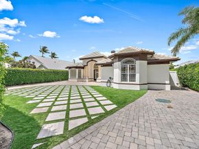 2117 N Suzanne Circle, North Palm Beach FL 33408