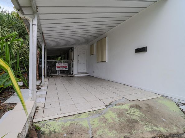1315 7th Street, West Palm Beach FL 33401