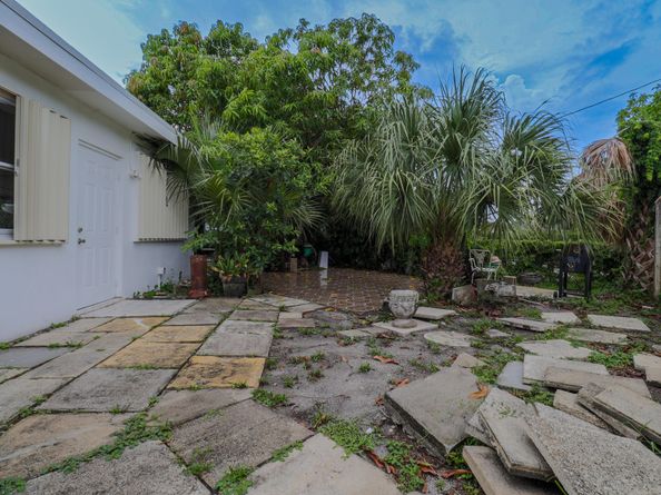 1315 7th Street, West Palm Beach FL 33401