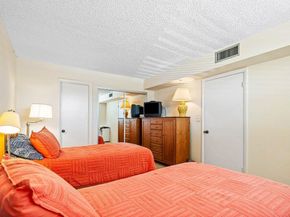 5301 NW 2nd Avenue 302, Boca Raton FL 33487