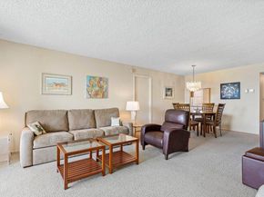 5301 NW 2nd Avenue 302, Boca Raton FL 33487
