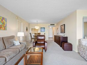 5301 NW 2nd Avenue 302, Boca Raton FL 33487