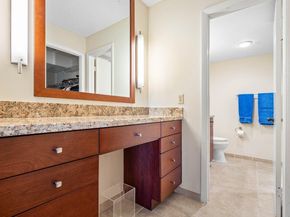 5301 NW 2nd Avenue 302, Boca Raton FL 33487