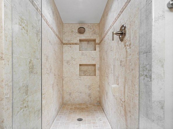 5301 NW 2nd Avenue 302, Boca Raton FL 33487