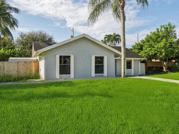 6228 Allen St, Jupiter FL 33458