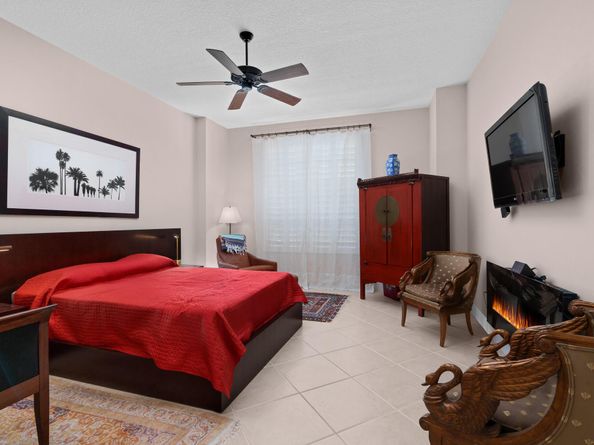 801 S Olive Avenue 711, West Palm Beach FL 33401