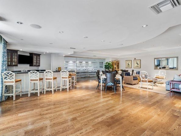 801 S Olive Avenue 711, West Palm Beach FL 33401