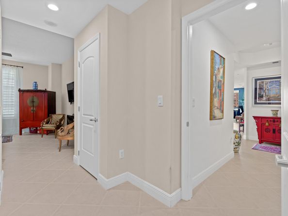 801 S Olive Avenue 711, West Palm Beach FL 33401