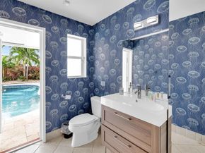 4710 NE 27th Avenue, Fort Lauderdale FL 33308