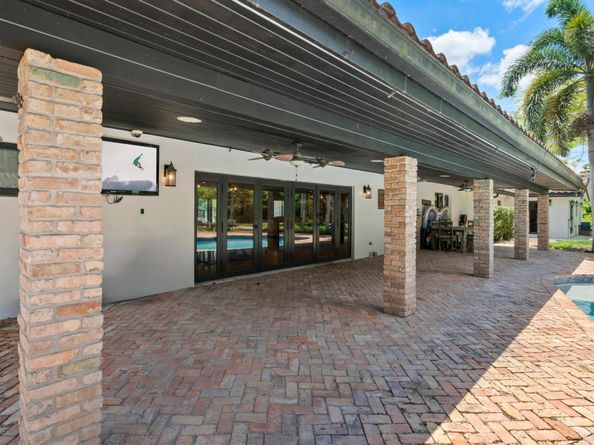 14701 Sunset Ln, Southwest Ranches FL 33330