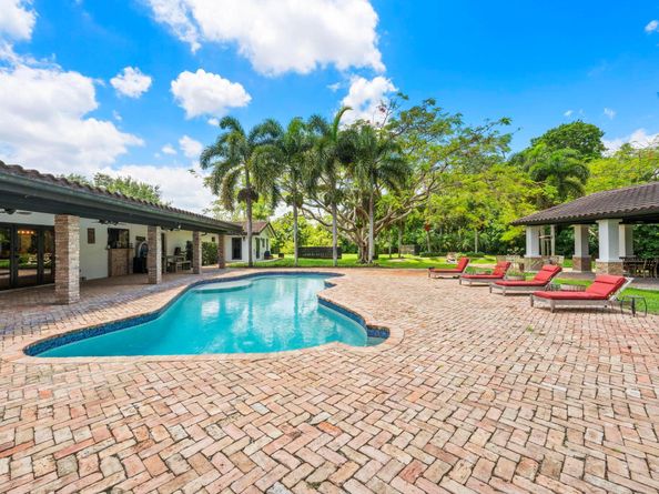 14701 Sunset Ln, Southwest Ranches FL 33330