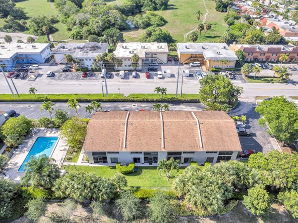 960 NW 45th St B3, Deerfield Beach FL 33064
