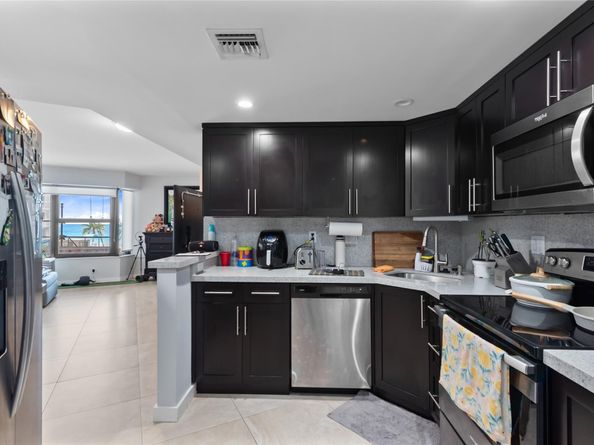 3800 Galt Ocean Dr 202, Fort Lauderdale FL 33308