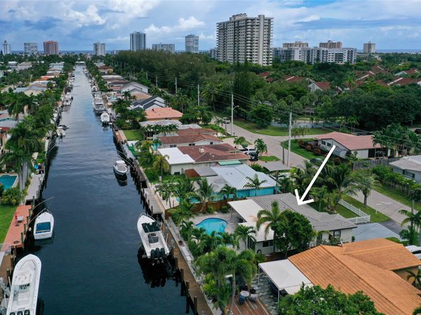 2277 SE 15 Street, Pompano Beach FL 33062