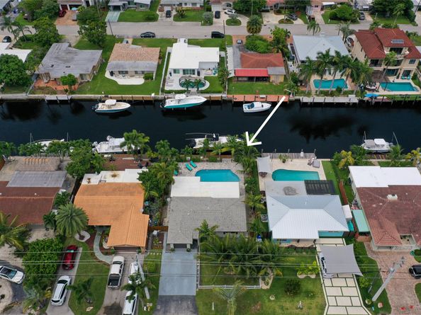 2277 SE 15 Street, Pompano Beach FL 33062