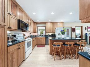 7121 NW 11th Ct, Plantation FL 33313