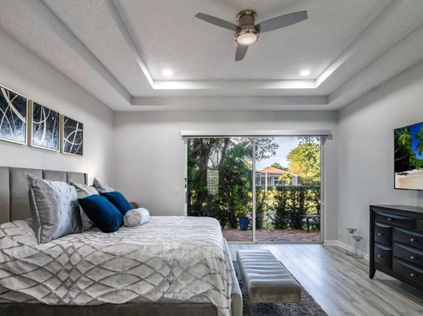 10726 Greenbriar Villa Drive, Lake Worth FL 33449