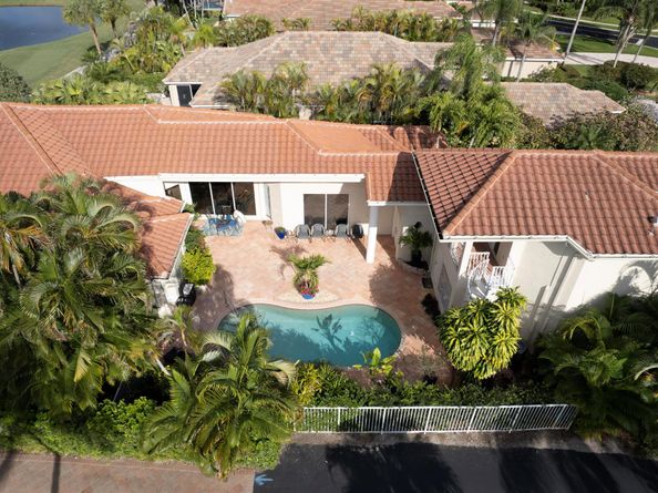 10726 Greenbriar Villa Drive, Lake Worth FL 33449