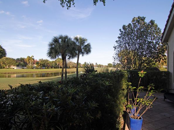 10726 Greenbriar Villa Drive, Lake Worth FL 33449