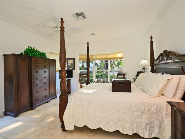 2 Compass Ln, Fort Lauderdale FL 33308