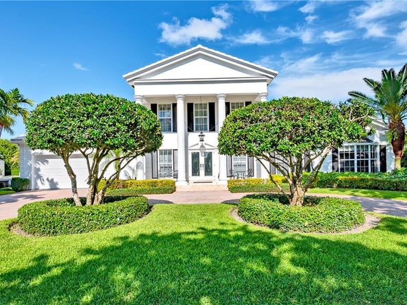 2 Compass Ln, Fort Lauderdale FL 33308