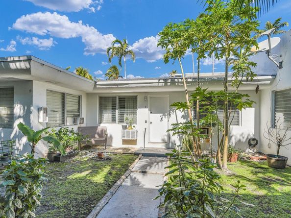 8430 Byron Avenue, Miami Beach FL 33141