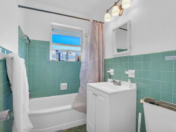 8430 Byron Avenue, Miami Beach FL 33141